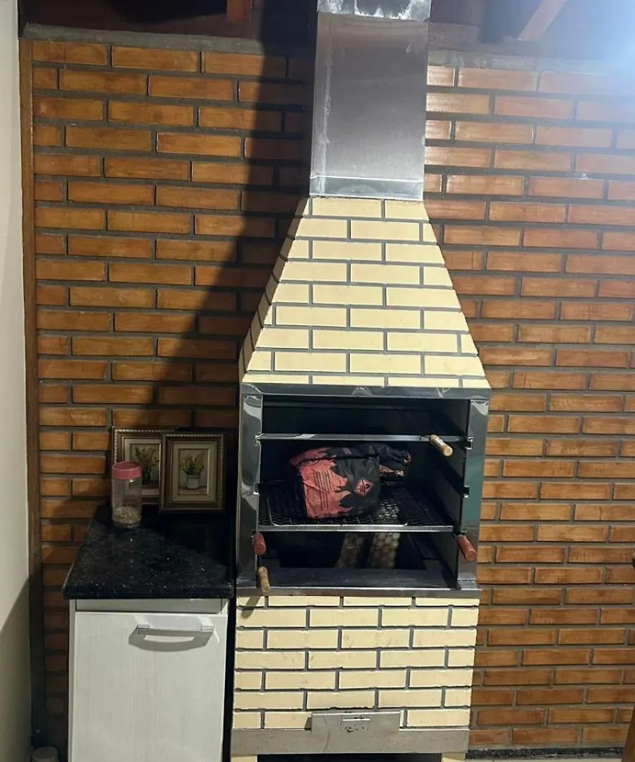 Casa 3 Quartos Com Piscina No Centro De Penha - Sc בית נופש