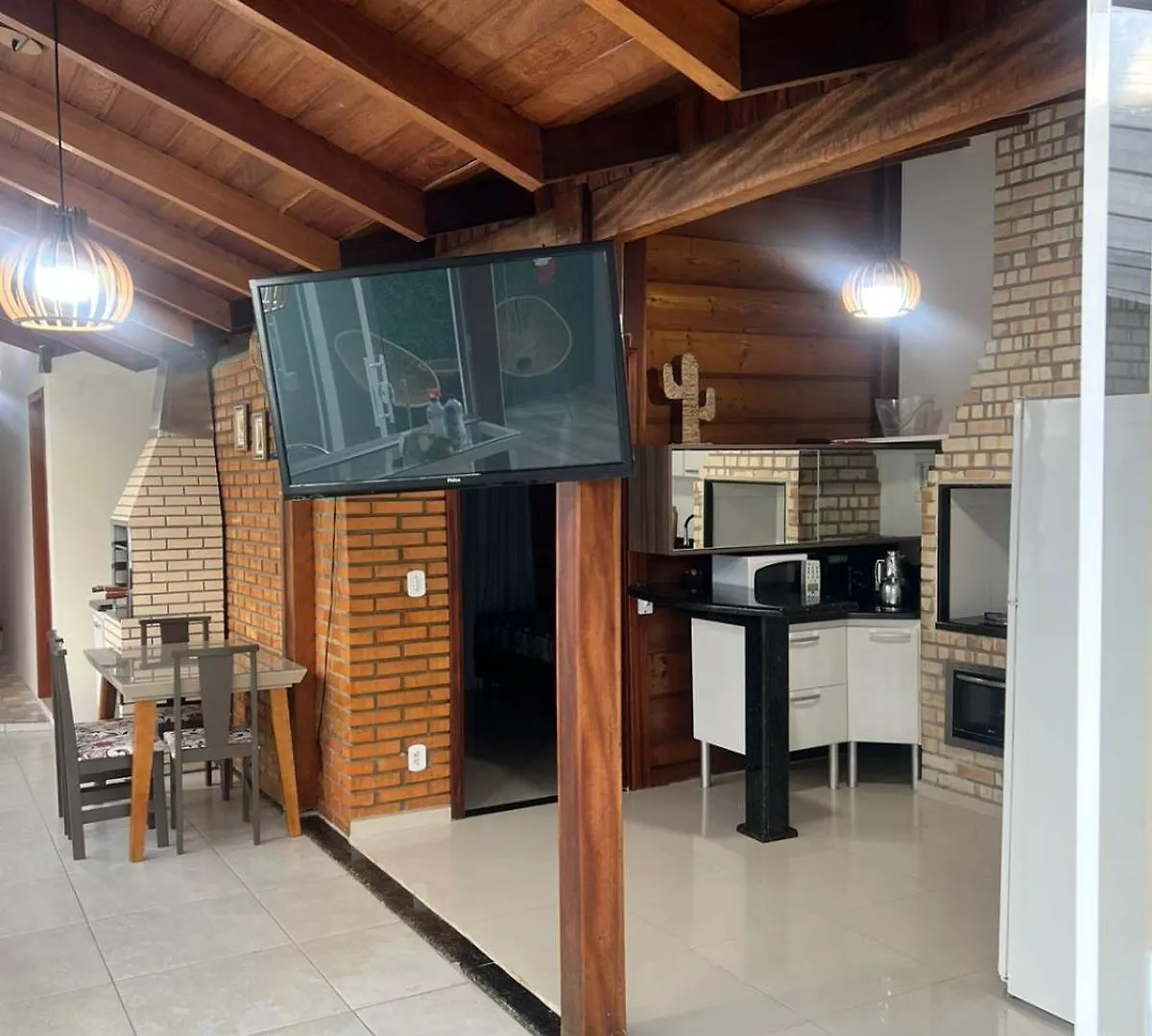 Casa 3 Quartos Com Piscina No Centro De Penha - Sc ברזיל